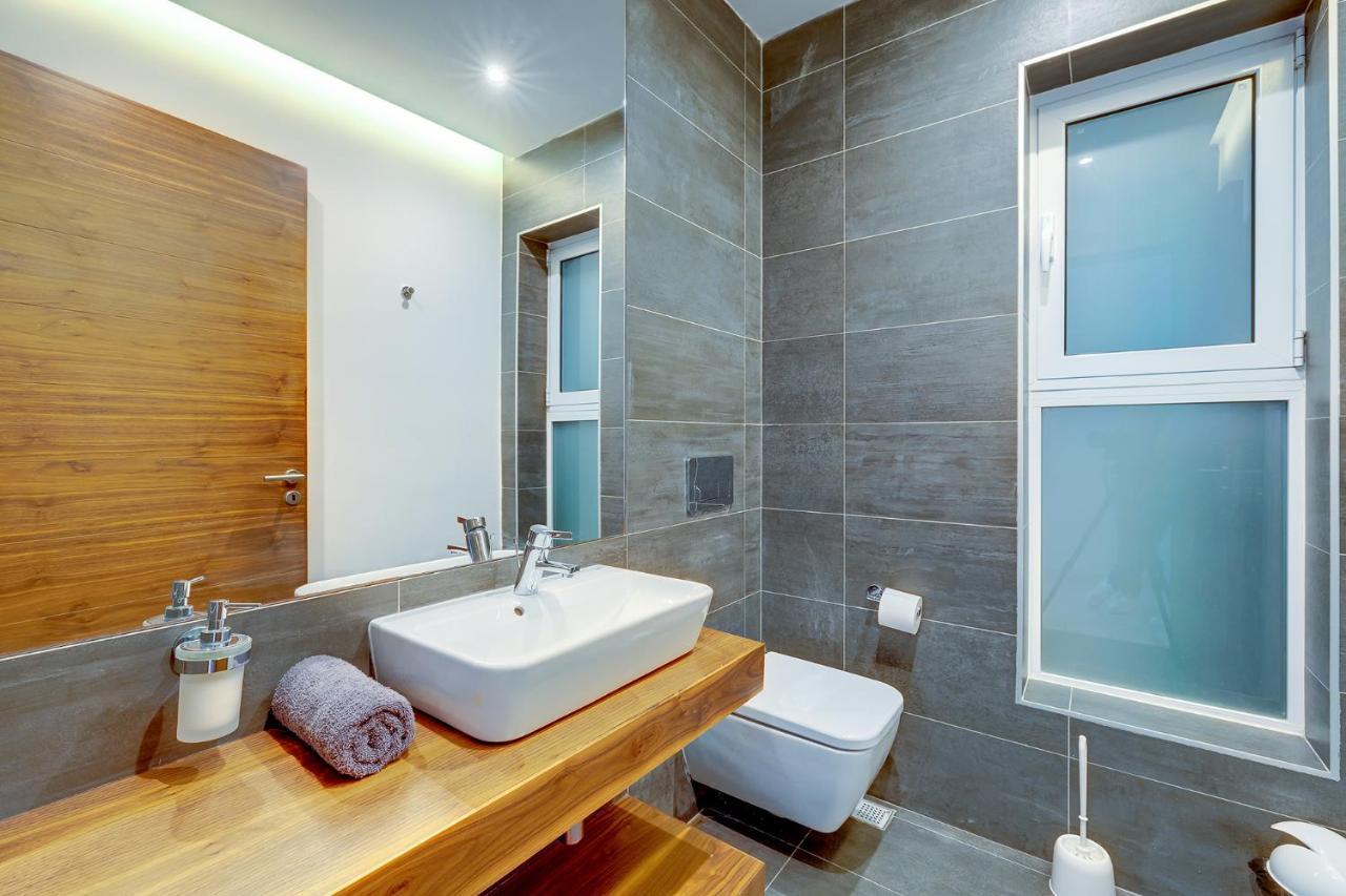 Luxury Apartment With Valletta And Harbour Views Sliema Exterior foto